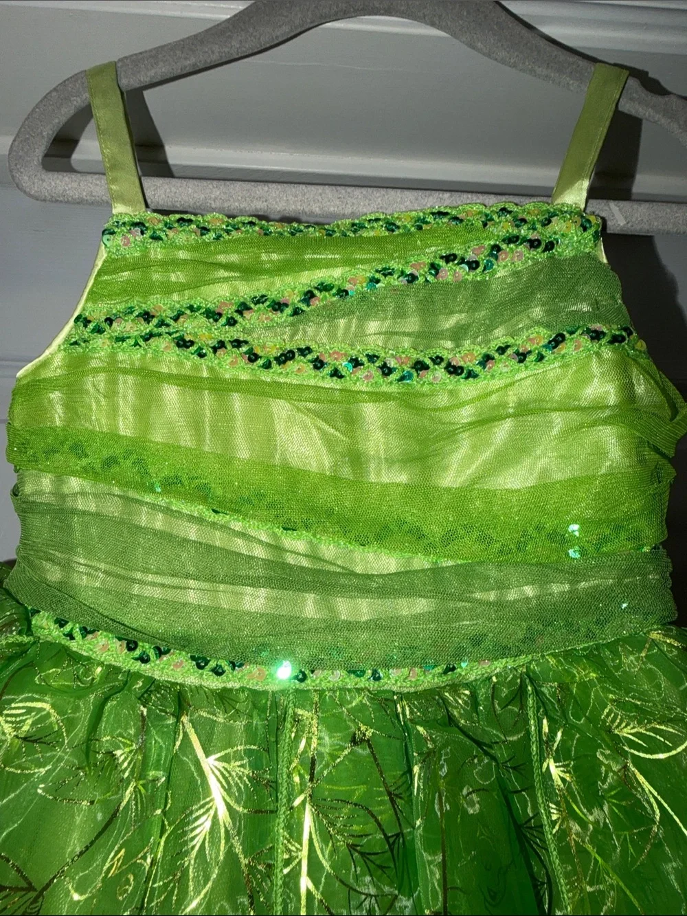 Disney Store Tinker Bell Dress-Up Costume Dress Size 4 – Like New  Let your li